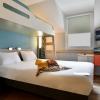 Chambre triple de l'hôtel Ibis Budget Cholet Centre