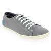 Paire de chaussures pour garçons : baskets mode