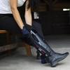 Bottes d'équitation en vente au magasin d'équitation K-Briole, Commentry (03)