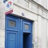 Le centre est visible de la rue St Roch et du Bl Thier. Parking gratuit dans cette zone ;)