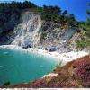 Cette plage secrète reste l'emblème du Tourisme en 
Finistère , vous serez privilégiés en y accédant à pied par le GR34 ( 800m + )