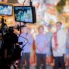 Vous vous demandez si votre entreprise a besoin d’une vidéo professionnelle ? Chez Kita Prod, agence de production audiovisuelle à Nice, nous sommes convaincus que chaque entreprise a une histoire unique à raconter. De la startup innovante à la grande entreprise en passant par les associations et institutions, la vidéo est un puissant levier de communication. Découvrez pour qui nous réalisons des vidéos impactantes et stratégiques sur la Côte d’Azur.