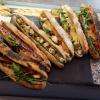 Sandwich Toasté :  
- Poulet mariné au miel, Tomate Confite, raisin
-Sucré salé: Concombre, feta, noix miel
-Cesar : Poulet, tomate confite, sauce cesar
-Norvegien : Saumon, tomate 
Chaque jour le chef vous propose des nouveautés 