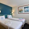 Chambre twin de l'hôtel Kyriad Lannion