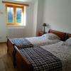 Chambre 2 : 2 lits simples