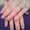 extension de l ongle 
french fushia nail art fait main