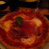 Pizza parma et mozarella buffala