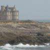 Le château Turpault marque le début de la côte sauvage