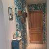 Conseils déco en partant de la couleur initial du mur 
Choix de la tapisserie ,déco avec les objets et meubles que ma cliente avait chez elle 