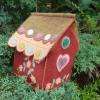 La cabane à oiseaux tout en feutrine pour ranger votre petit nécessaire mercerie