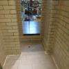 Une ancienne cabine de douche