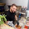 Pizzas artisanales préparées et cuites au feu de bois sur place, pizzeria La Pizza, Crécy la Chapelle