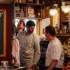 Une équipe jeune et passionnée accueille et vous sert au bar restaurant La Presse, Clichy (92)