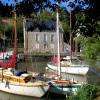 au pied du port
