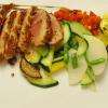 Magret de canard, petits légumes, flan de courgette et chutney de poivron