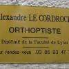 Plaque façade