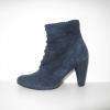 Bottines en daim bleu P36 à 23€ !