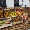 Des fruits de saison, pommes, poires, noix et noisettes, kiwi, rubarbe, Le Garde-Manger des Hameaux, magasin de Producteurs à Magny les Hameaux, près de St Quentin en Yvelines (78)