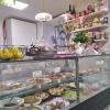 Vente à emporter d'entrée, plats et desserts disponible chaque jour sauf le mercredi et journée exceptionnelle.