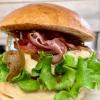 Le savoyard burger -  par LE MONT BURGER, marché de la Seiche, Sevrier