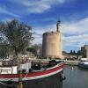 vue sur tour de Constance à Aigues Mortes
