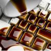 café renversé ! Ne touchez à rien et appelez vite les Experts du Mac.