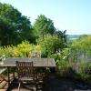 terrasse du gîte " Les Petits Matins Bleus"