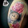 Tatouage création roses en couleur et montre ancienne, pour Ludo