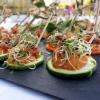 toasts courgettes ou carottes, rouille de pois chiches, graines germées