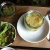 Salade de quinoa, parmentier de volaille & salade verte
