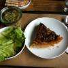 Salade de quinoa quiche aux champignons au roquefort.
