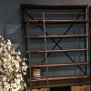Bibliothèque industrielle 
Bois massif fer recyclé
Pour un rangement qui a du style