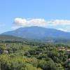 Le Mont Ventoux ennuagé (vue de Vaison-la-Romaine)