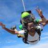 Sensations de liberté pour ce baptême de saut en parachute PACA avec Newton Parachutisme !