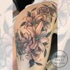 tatouage de fleurs