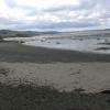 La plage de Port Lazo, à marée basse .Mettez vos bottes pour aller au parc à huître!