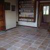 PDM Import à Brignoles, spécialiste de la pierre naturelle  et du travertin à prix bas toute l'année vous propose :
Gamme de travertin : Cremona
Choix commercial
Authentique et intemporel
Aspérités et teintes prononcées
Finition vieillie
Nuances : beige/noisette
Application : sol et mur
Intérieur et extérieur
Format disponible :

- 40.6 x 40.6 x épaisseur 1.2 cm

*grand choix au dépôt de BRIGNOLES*
Prix HT :12.96€ le m²
Prix TTC : 15,55€ le m²