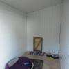 Chambre avec accés direct par une trappe sur le jardin.
Chaque chambre est équipée d'un chauffage.