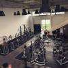 Un parc de musculation libre, semi-guidé et de nombreux poids (jusqu'à 60kg) pour vos entraînements.