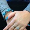 ongle gel bleu decor shamballa nail art french manucure