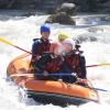 Le mini raft au passage de la vague du Rabioux sur la Durance 