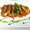 Brochette de gambas au pesto