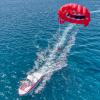 Bateau parachute dans le var