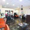 Salon de coiffure mons en baroeul, interieur
