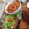 Magret de canard, linguines napolitaines et sauce gorgonzola