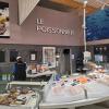 Poisson de bonne qualité et vendeuse gentille