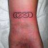 tatouage arabesque