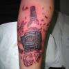 tatouage bouteille de whisky