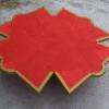Table d'appoint OC, fait main en carton récup', dimensions 60x60cm.