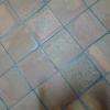 Carreaux 15 X15 en montage classique.